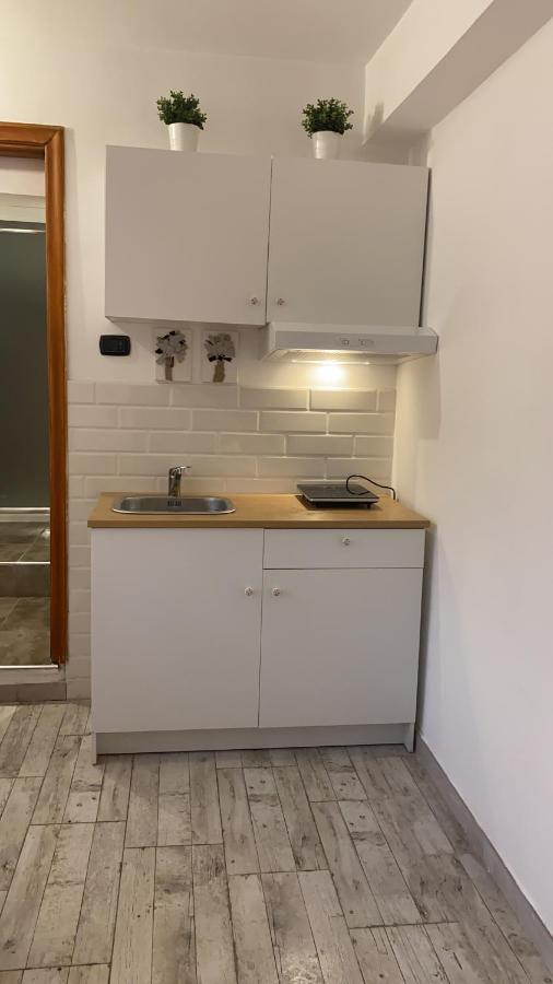 Tabor 2 Garden & Parking Apartment Naples Exterior photo